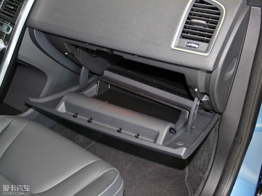 2015֠XC60(M) 2.0T T5 \Ӱ