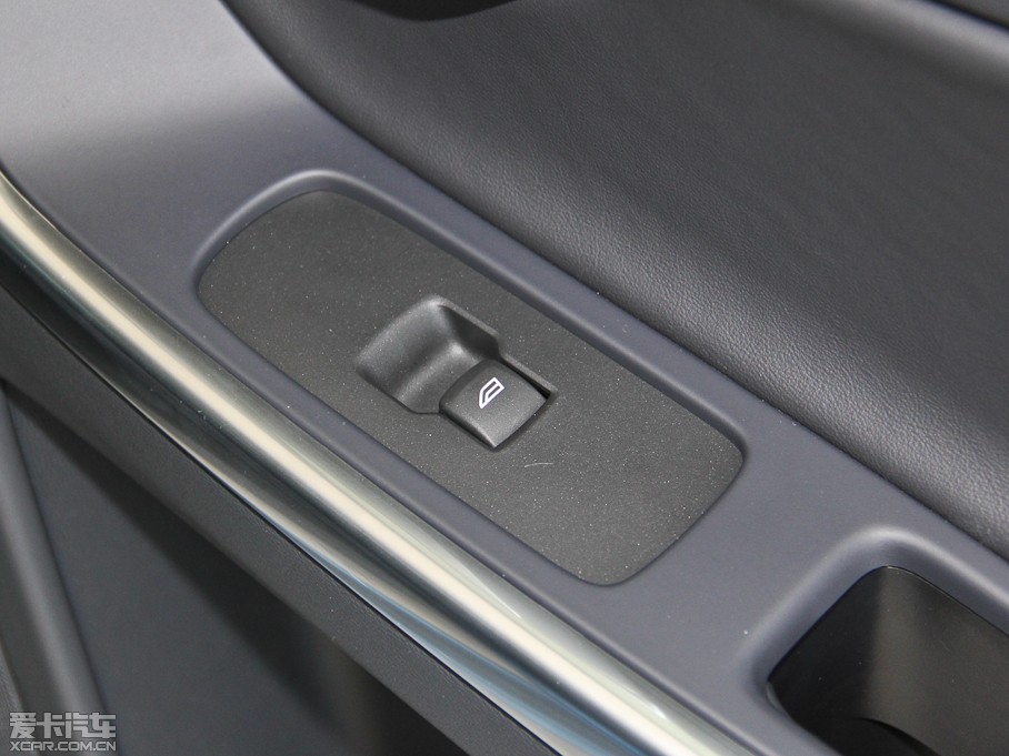 2015֠XC60(M) 2.0T T5 \Ӱ