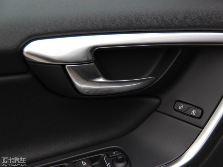 2015֠XC60(M(jn)) 3.0T T6 ݰ