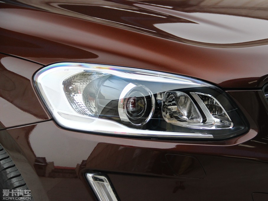 2015֠XC60(M) 3.0T T6 ݰ