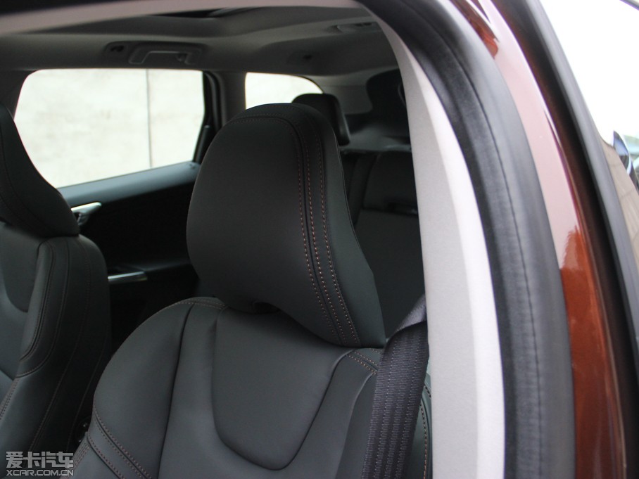 2015֠XC60(M) 3.0T T6 ݰ