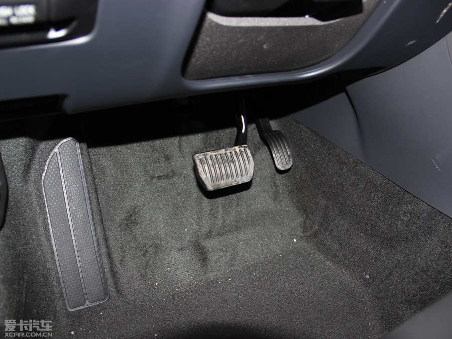 2015֠XC60(M) 3.0T T6 ݰ