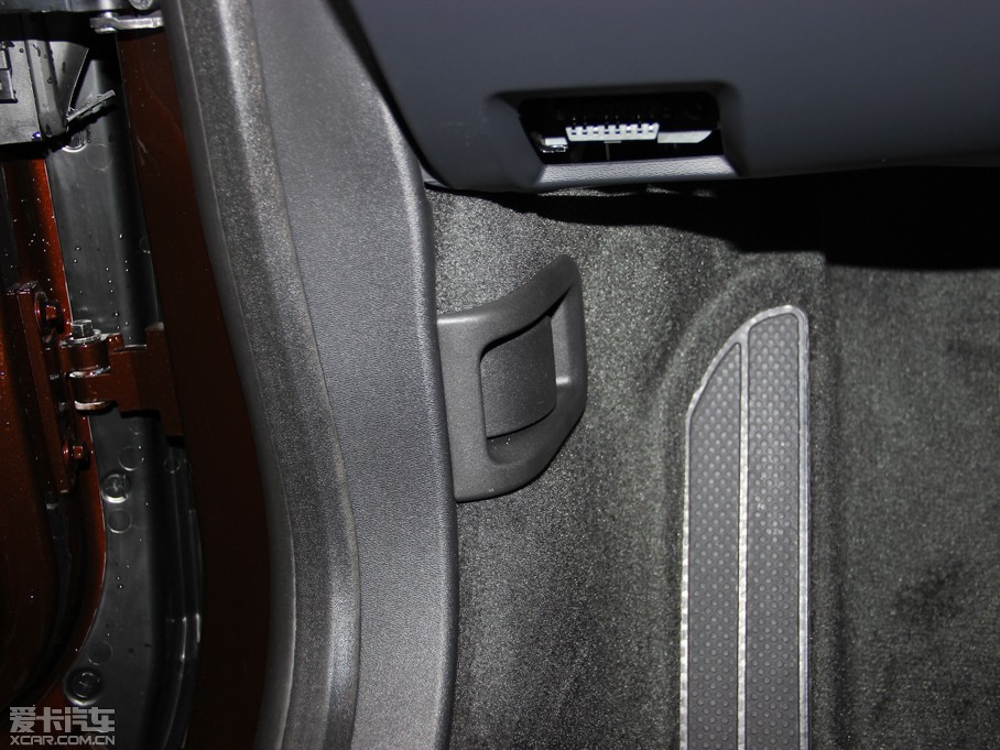 2015֠XC60(M) 3.0T T6 ݰ