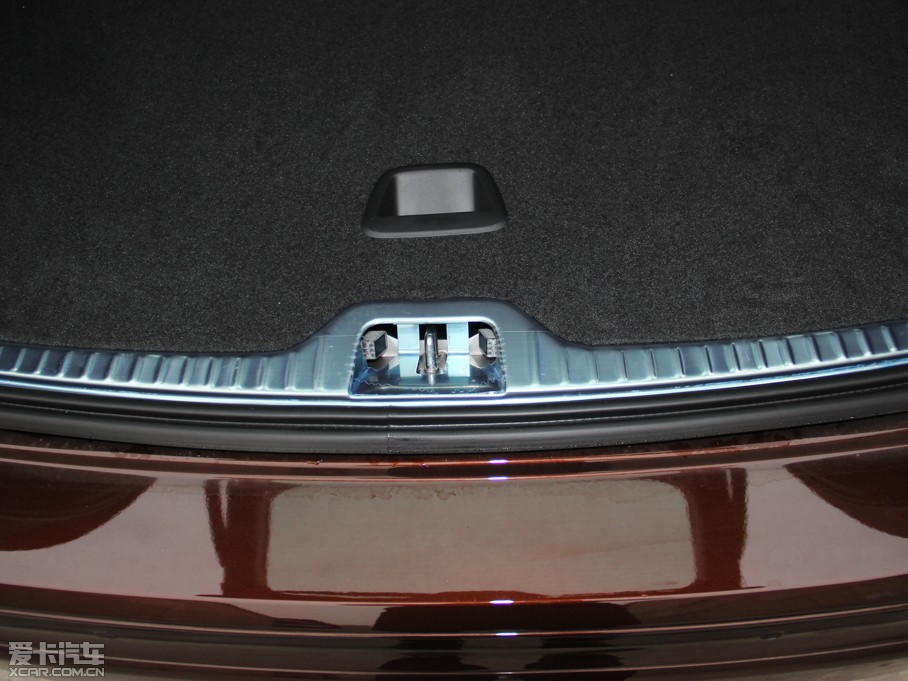 2015֠XC60(M) 3.0T T6 ݰ