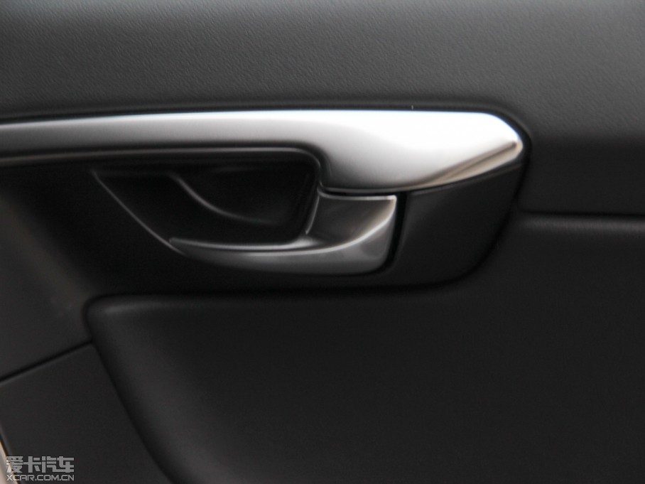 2015֠XC60(M) 3.0T T6 ݰ