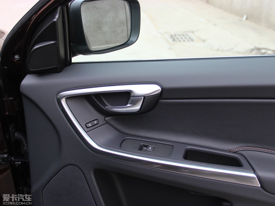 2015֠XC60(M) 3.0T T6 ݰ