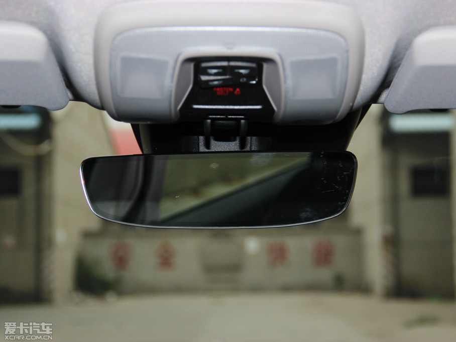 2015֠XC60(M) 3.0T T6 ݰ