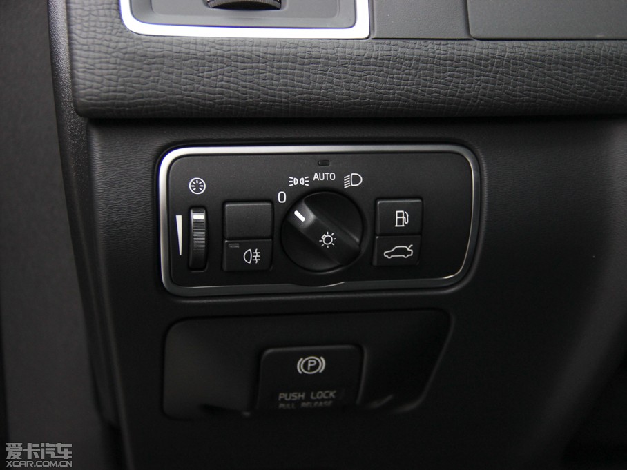 2015֠XC60(M) 3.0T T6 ݰ