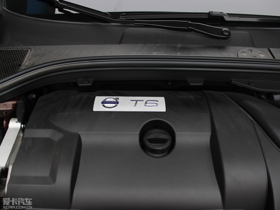 2015֠XC60(M) 3.0T T6 ݰ