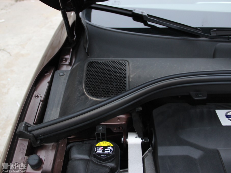 2015֠XC60(M) 3.0T T6 ݰ