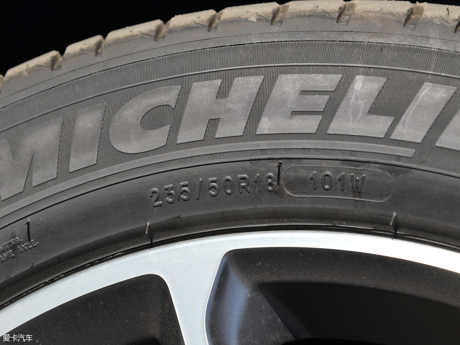 2016V60 Cross Country 2.5T T6 AWD