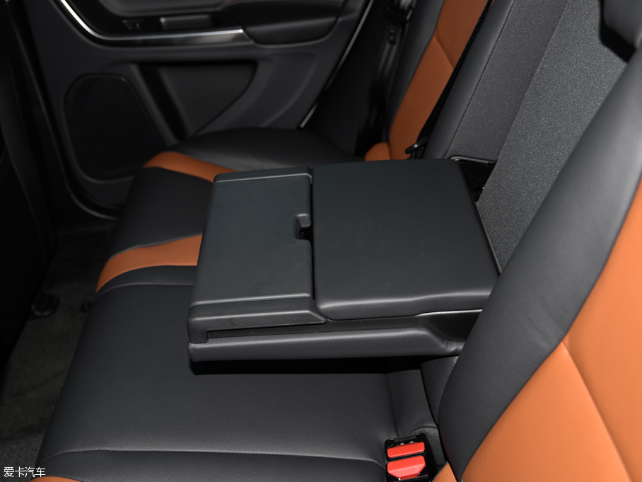 2016V60 Cross Country 2.5T T6 AWD