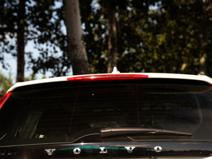 20162.5T T6 AWD (x)(ji)^