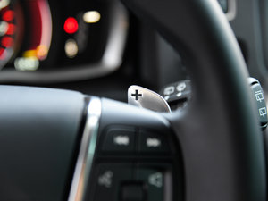 20162.5T T6 AWD п؅^