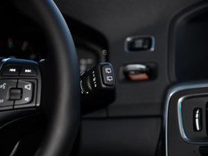 20162.5T T6 AWD п؅^