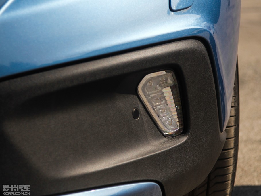 2015V40 Cross Country 2.0T T5 Ű