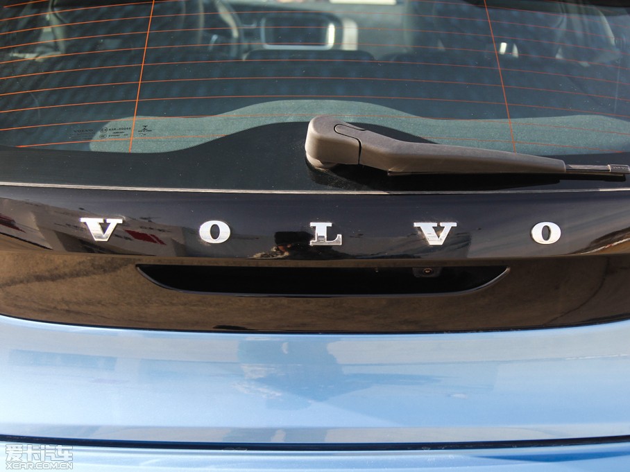 2015V40 Cross Country 2.0T T5 (q)Ű