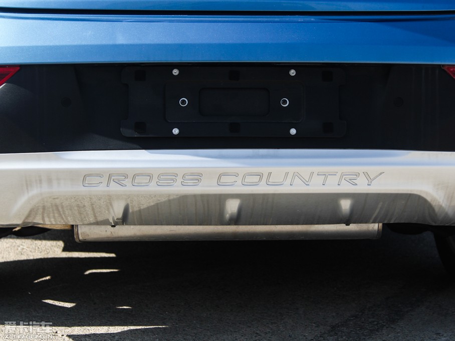 2015V40 Cross Country 2.0T T5 Ű