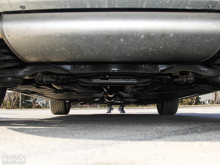 2015V40 Cross Country 2.0T T5 Ű