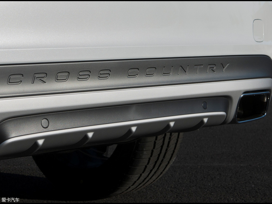 2015��S60 Cross Country ������