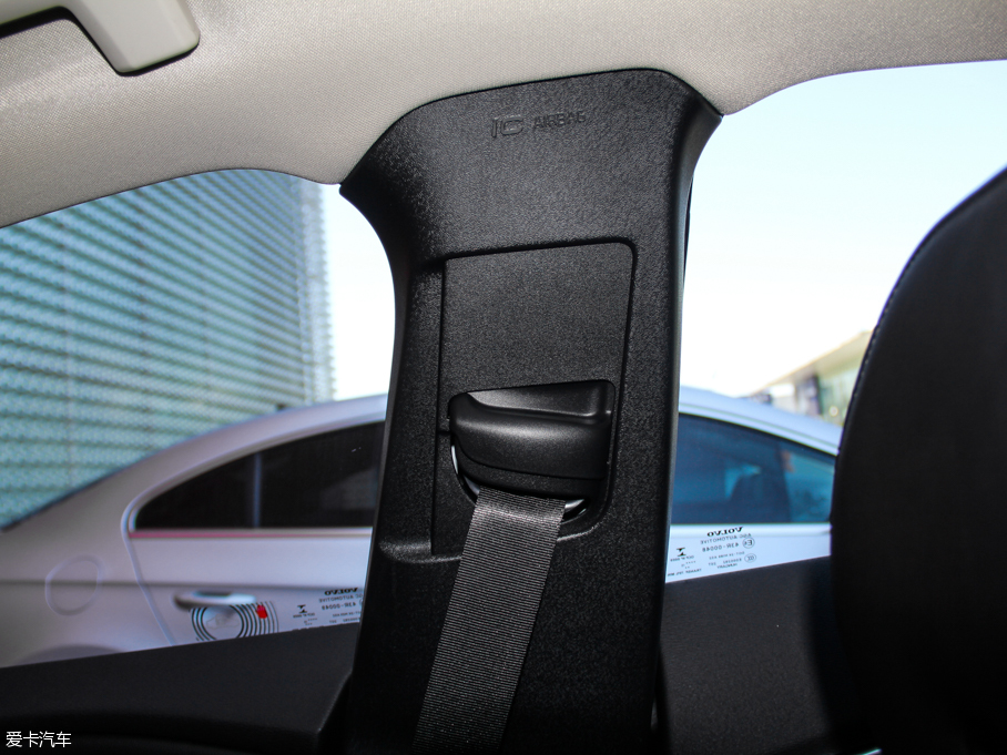 2016֠V40 2.0T T4 Ű