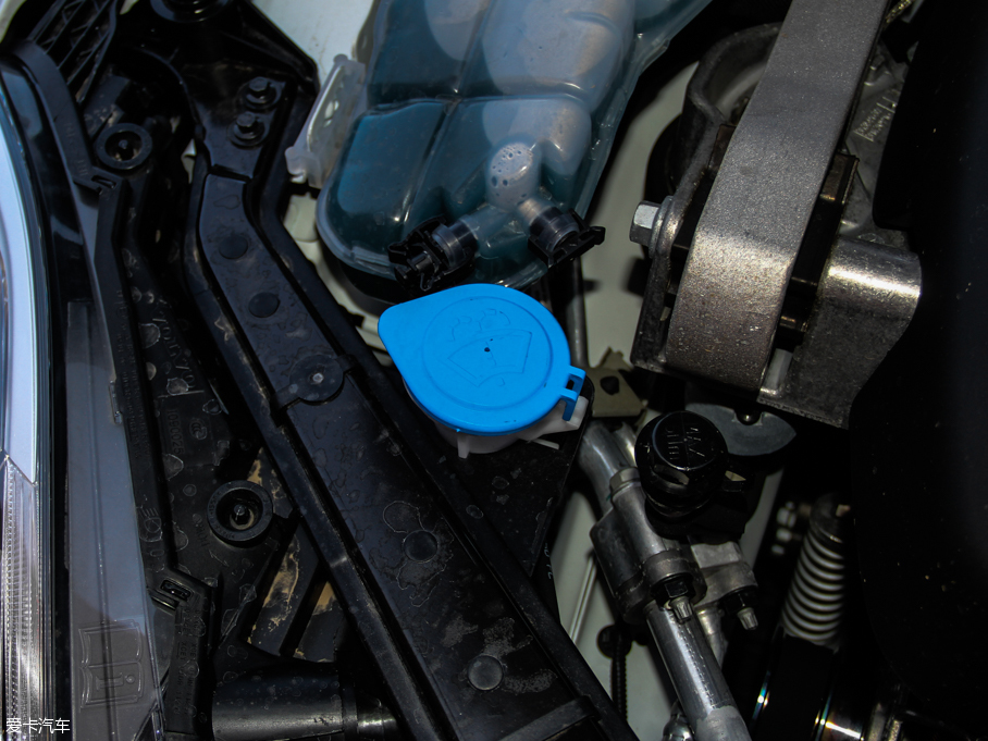 2016֠V40 2.0T T4 Ű