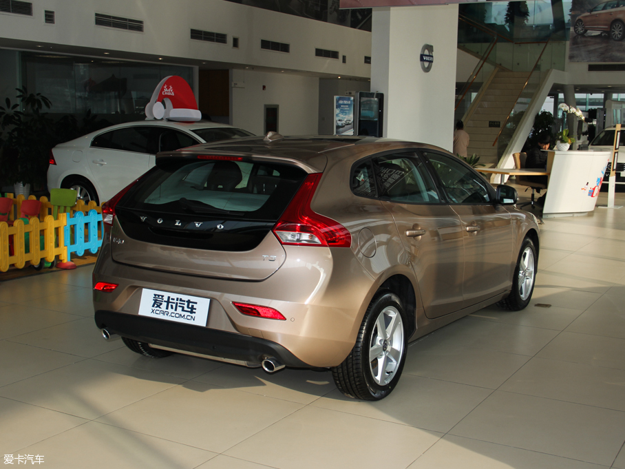 2016֠V40 1.5T T3 ݰ