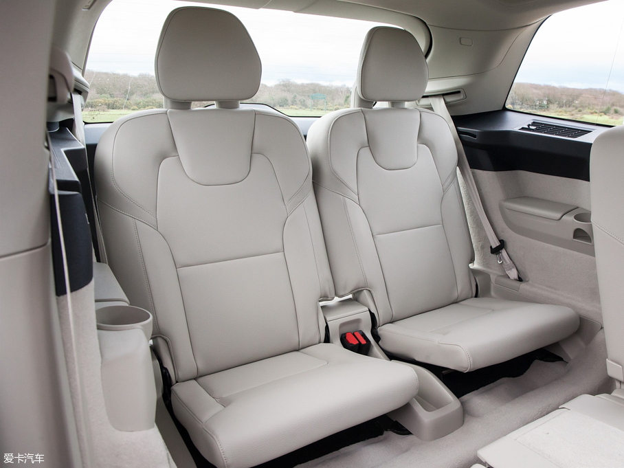 2016���֠���XC90����Դ Plug in Hybrid