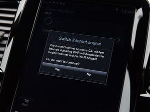 2016Plug in Hybrid п؅^