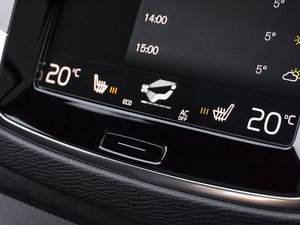 2016Plug in Hybrid п؅^