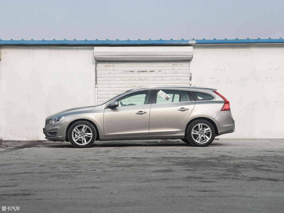 2016֠V60 2.0T T5 Ű