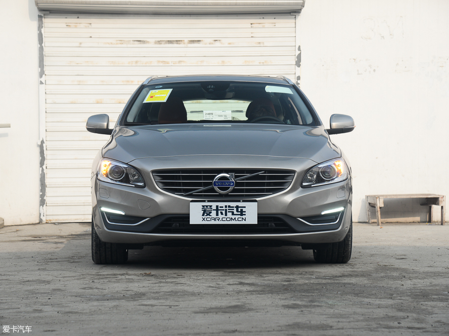 2016֠V60 2.0T T5 Ű