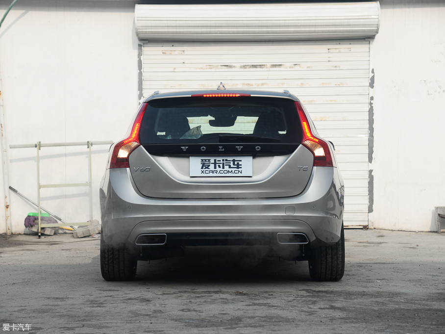 2016֠V60 2.0T T5 Ű