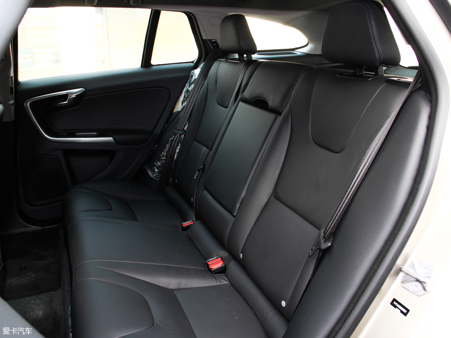 2016֠V60 2.0T T5 ݰ