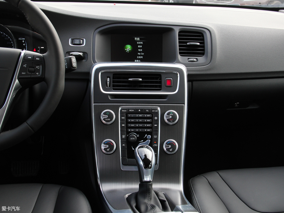 2016���֠���V60 2.0T T5 ���ݰ�