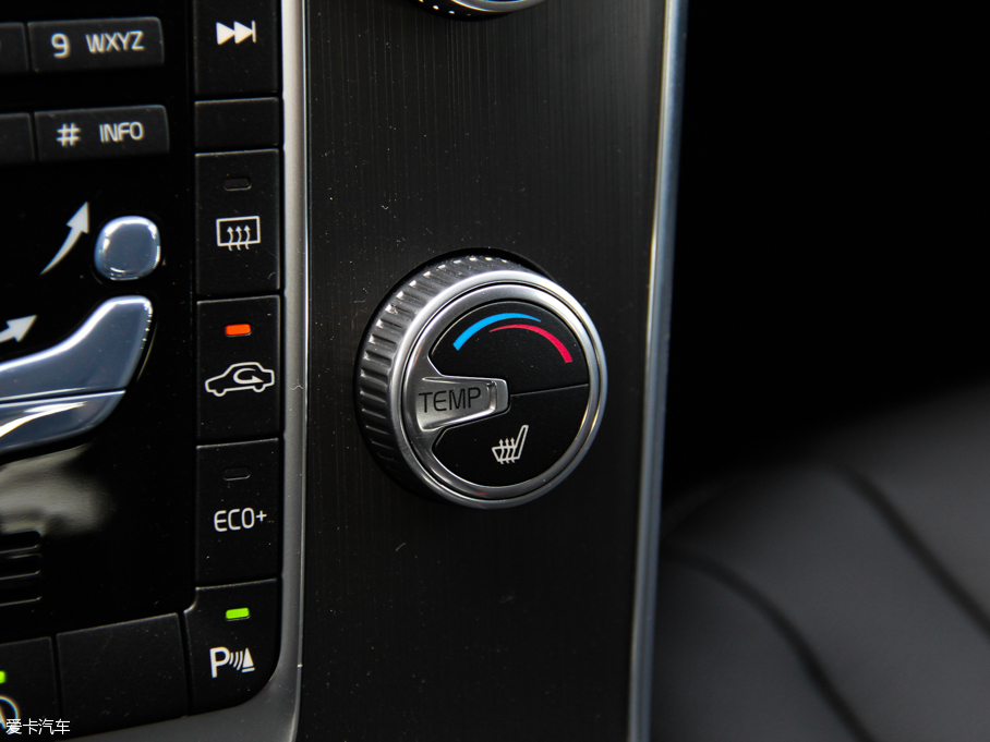 2016���֠���V60 2.0T T5 ���ݰ�