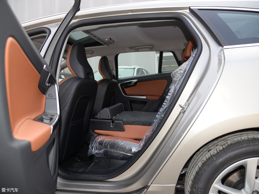 2016֠V60 2.0T T5 Ű