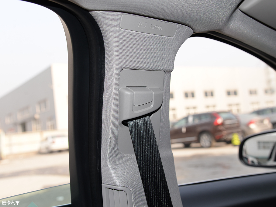 2016֠V60 2.0T T5 Ű