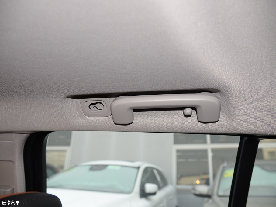 2016֠V60 2.0T T5 Ű