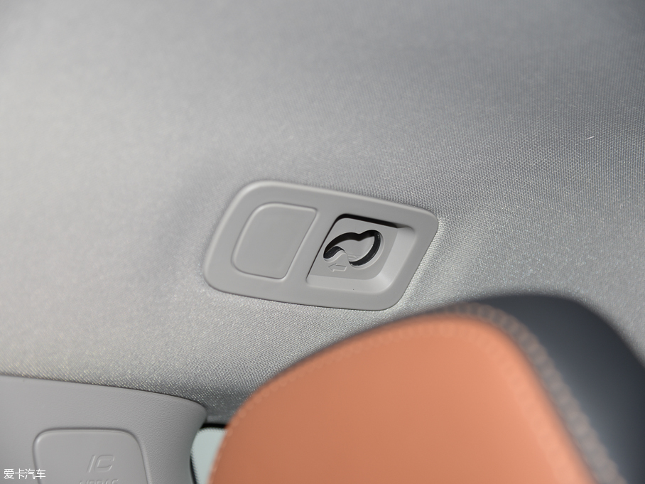 2016֠V60 2.0T T5 Ű