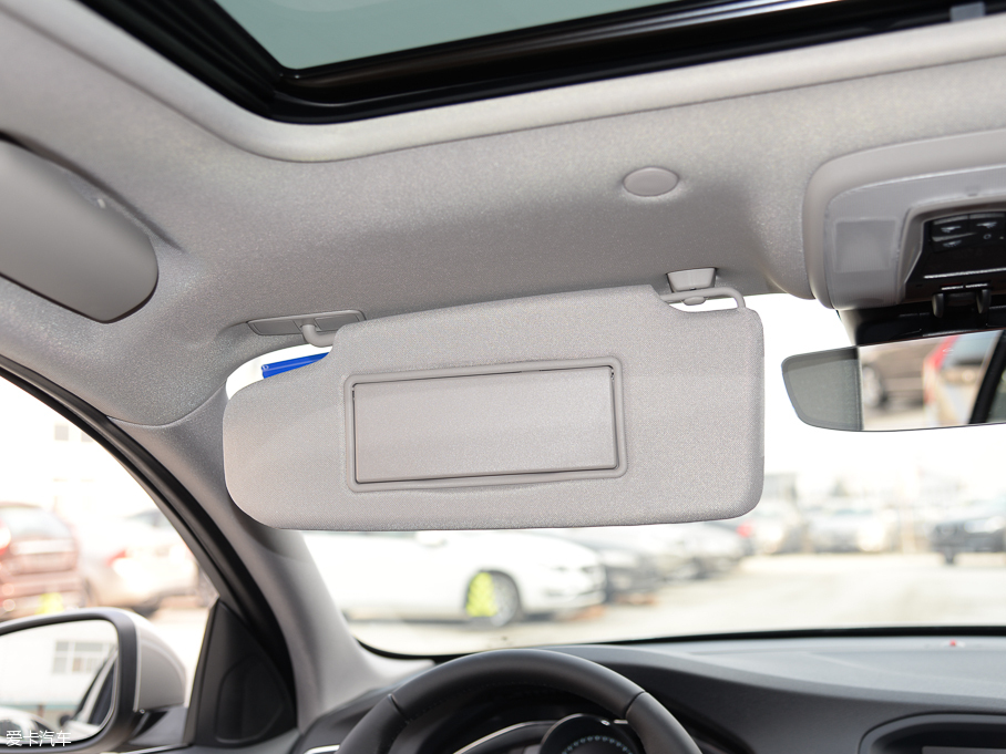 2016֠V60 2.0T T5 Ű