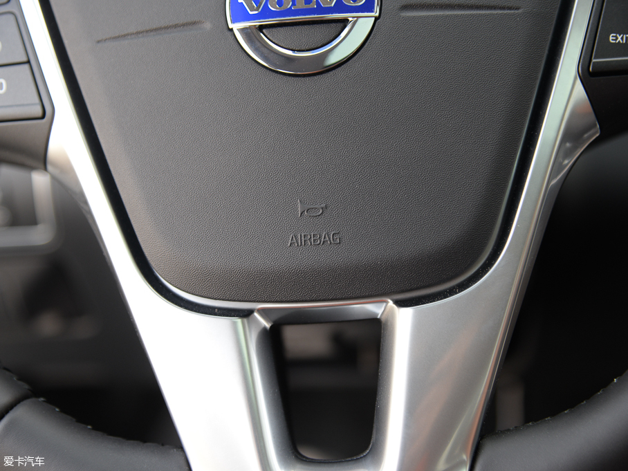 2016֠V60 2.0T T5 Ű