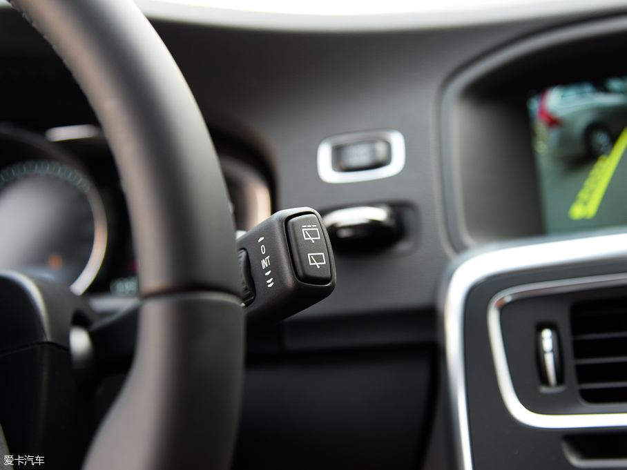 2016֠V60 2.0T T5 Ű