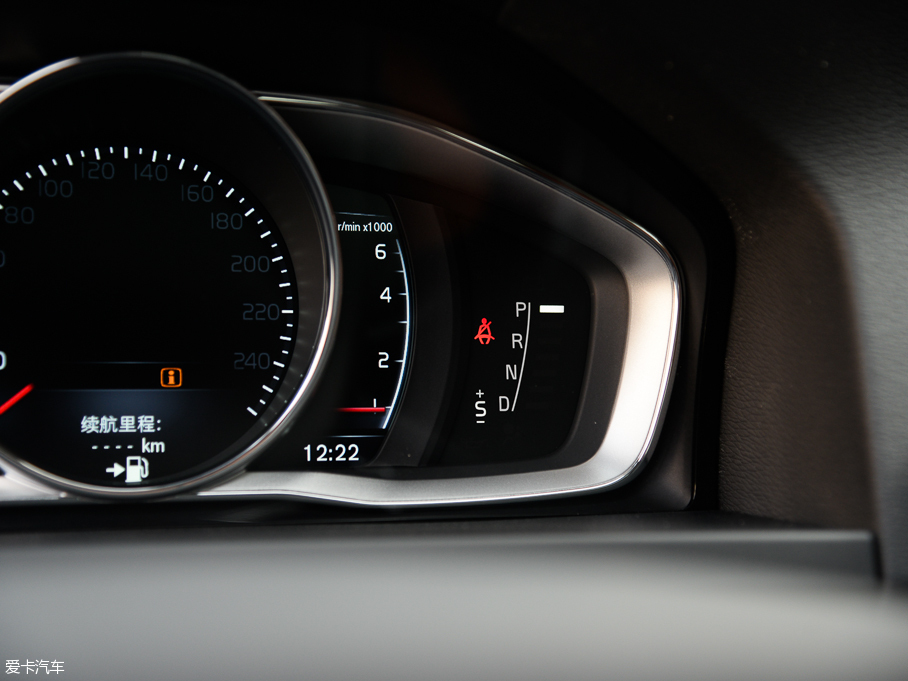 2016֠V60 2.0T T5 Ű