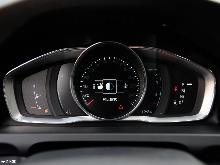 2016֠V60 2.0T T5 Ű