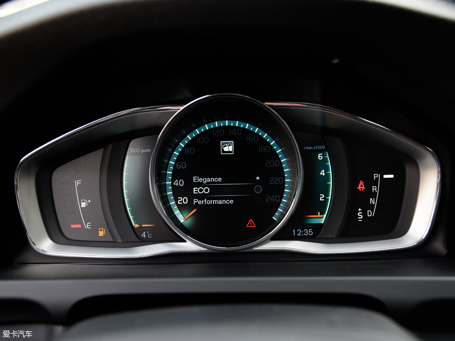 2016֠V60 2.0T T5 Ű