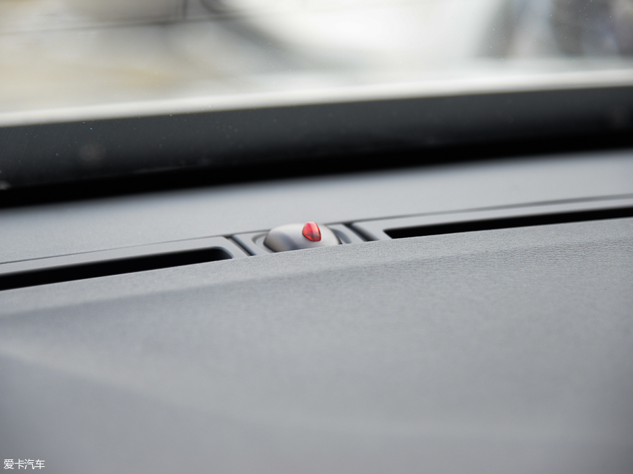 2016֠V60 2.0T T5 Ű