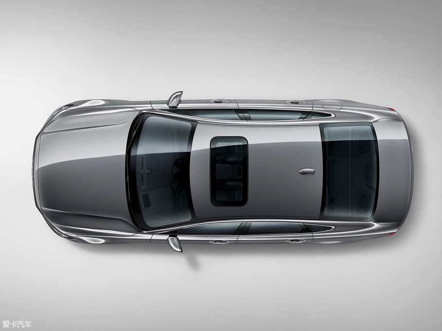 2016���֠���S90(�M��) 2.0T T6 AWD���Ű�