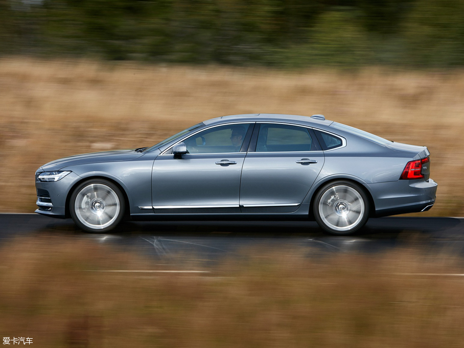 2016֠S90(M) 2.0T T6 AWD