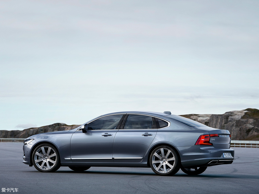 2016֠S90(M) 2.0T T6 AWD